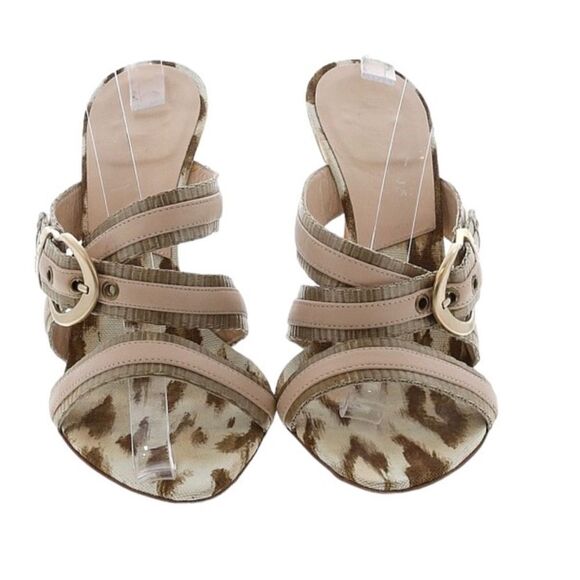 Dior Heels 7.5 - Picture 3 of 11